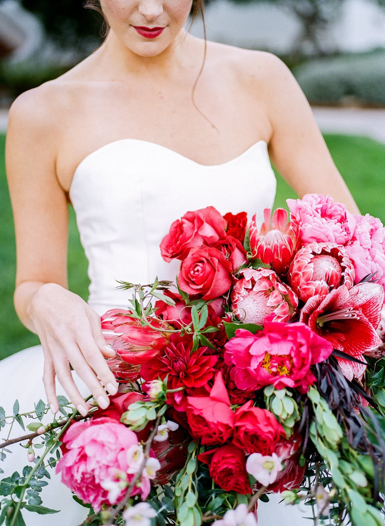 dark pink bridal bouquet