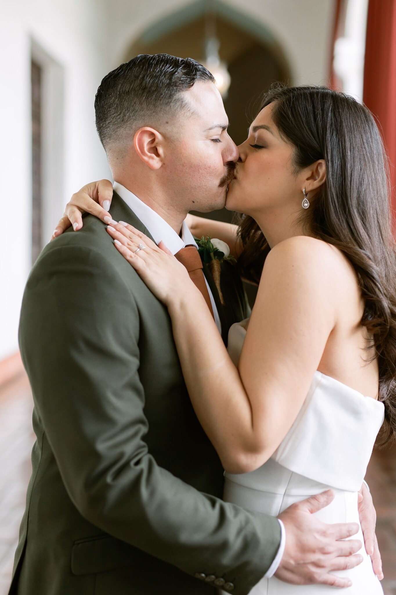 Santa Barbara Courthouse elopement photos