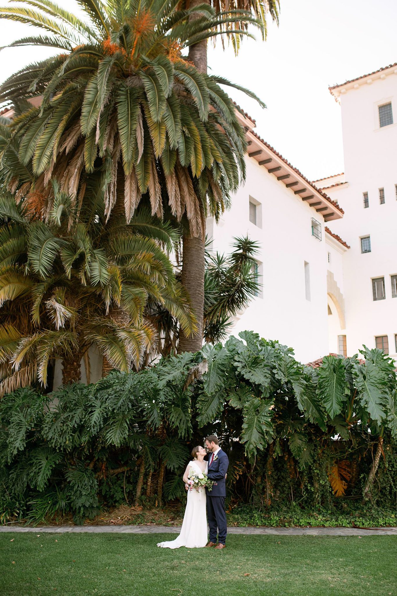 Santa Barbara Courthouse micro wedding photos