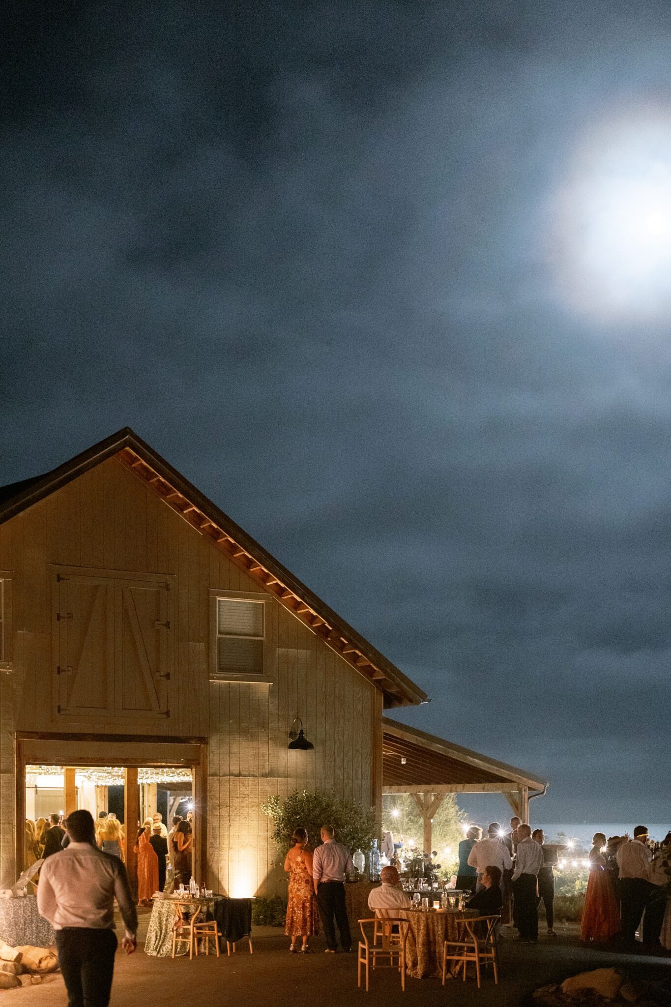 Regina Ranch Carpinteria wedding