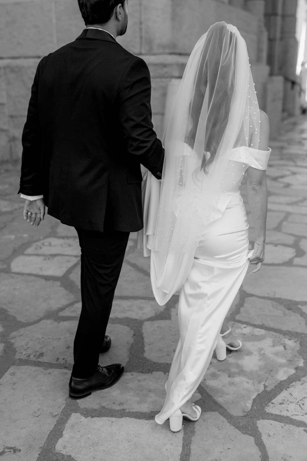 santa barbara courthouse elopement photographer